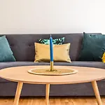 Guestready - Minimalist Downtown Apartment